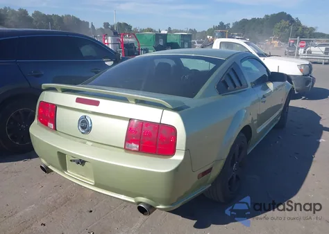 2006 Ford Mustang Gt from USA, damaged, VIN 1ZVHT82H165203239